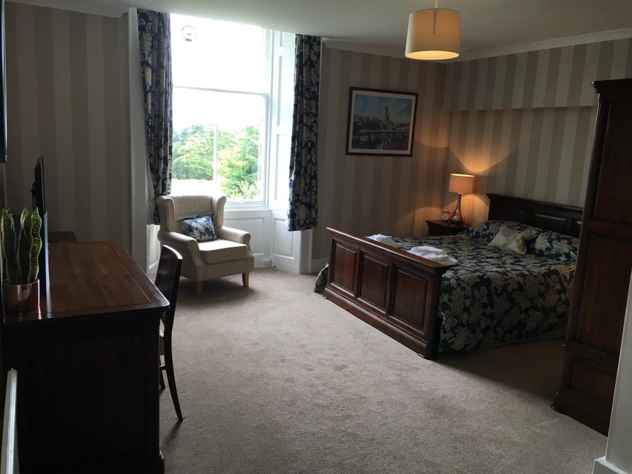 Hotel Oswald House Kirkcaldy Esterno foto